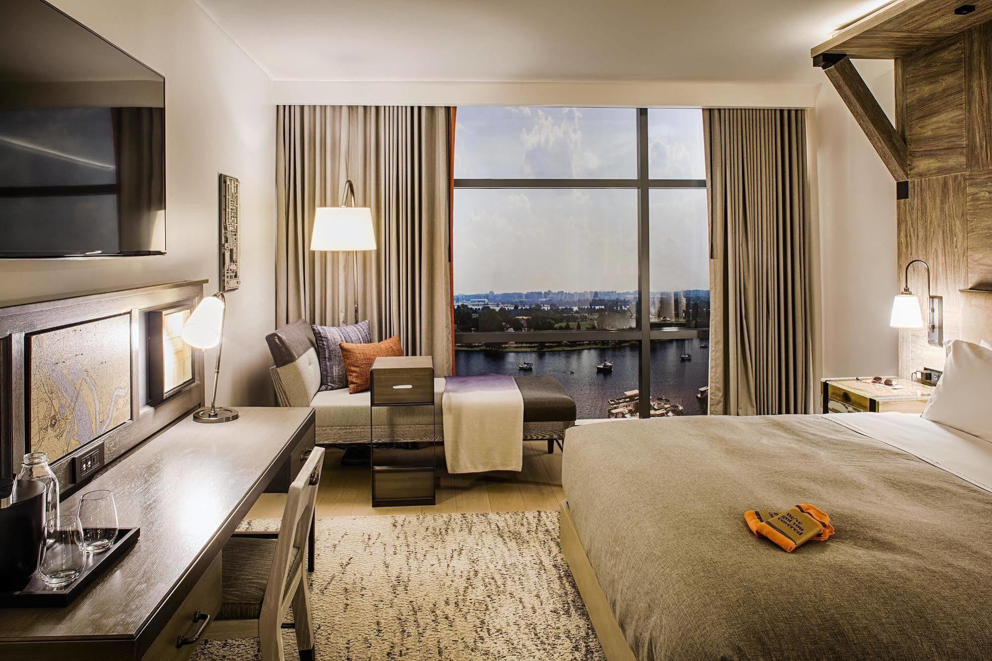 Canopy By Hilton Dc The Wharf Hotel 4*